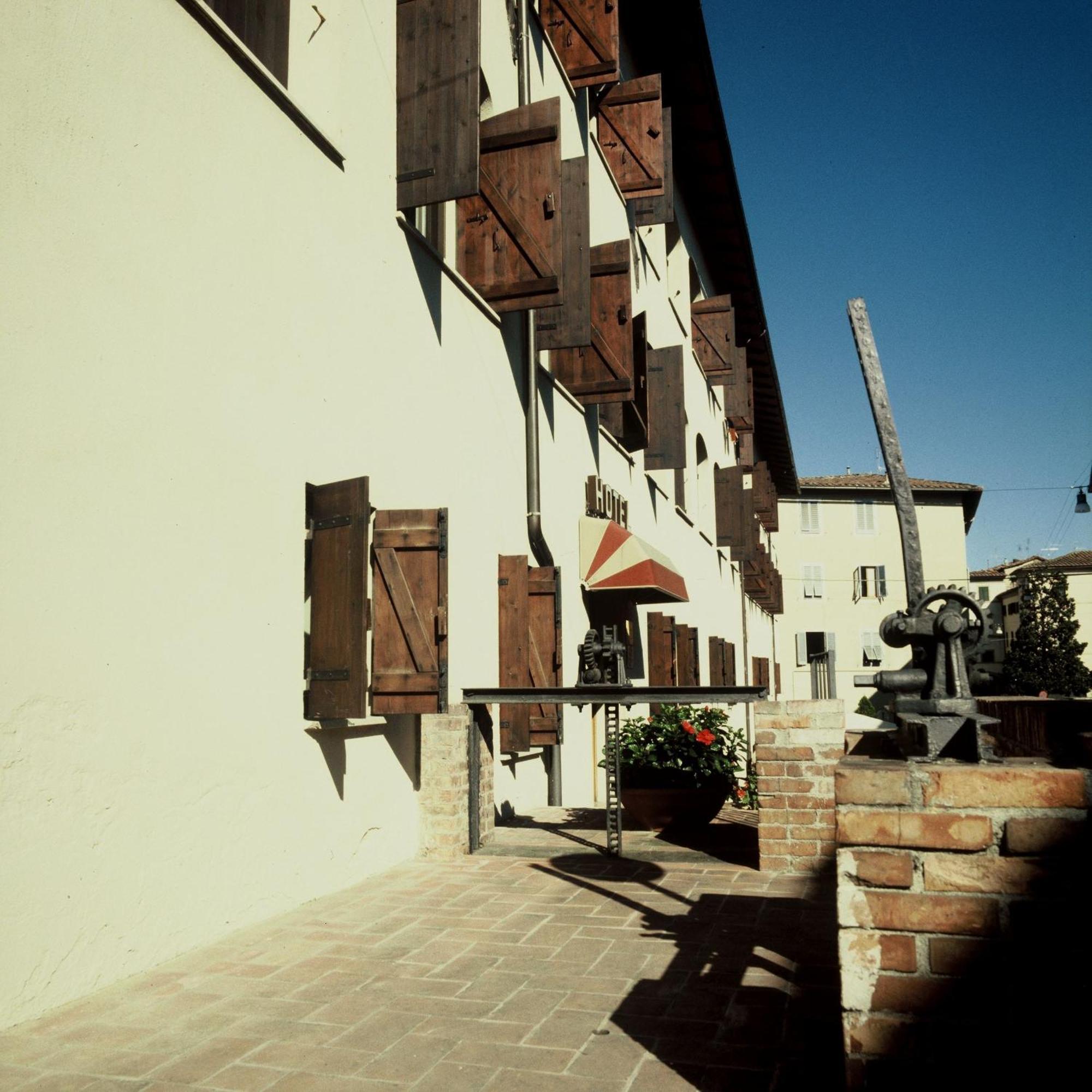 La Vecchia Cartiera Otel Colle Val D'Elsa Dış mekan fotoğraf