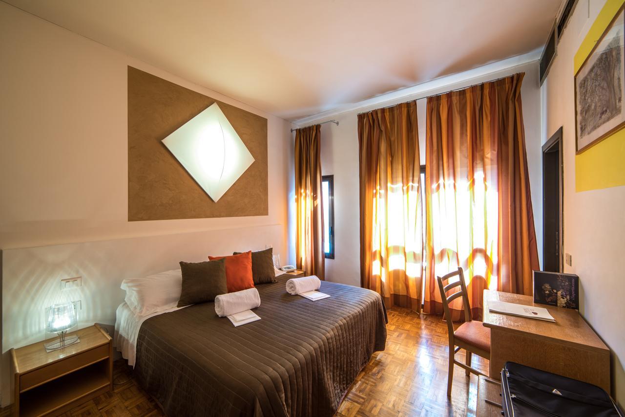 La Vecchia Cartiera Otel Colle Val D'Elsa Dış mekan fotoğraf